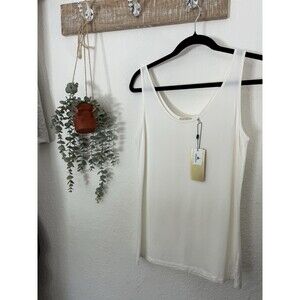 Disney Parks Kingdom Couture Ivory Castle Tank Top Women’s M NWT Exclusive